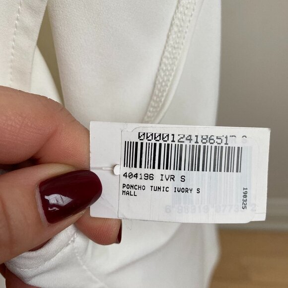 BRIAN Bailey New Ivory V-Neck Poncho Tunic Small - Picture 4 of 7